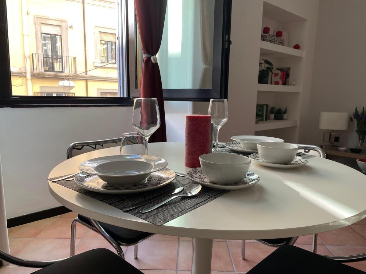 La Finestra Sul Corso Apartamento Nápoles Exterior foto